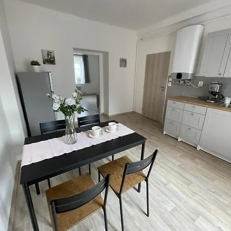 Apartment Fifejdy, Ostrava, Centrum *